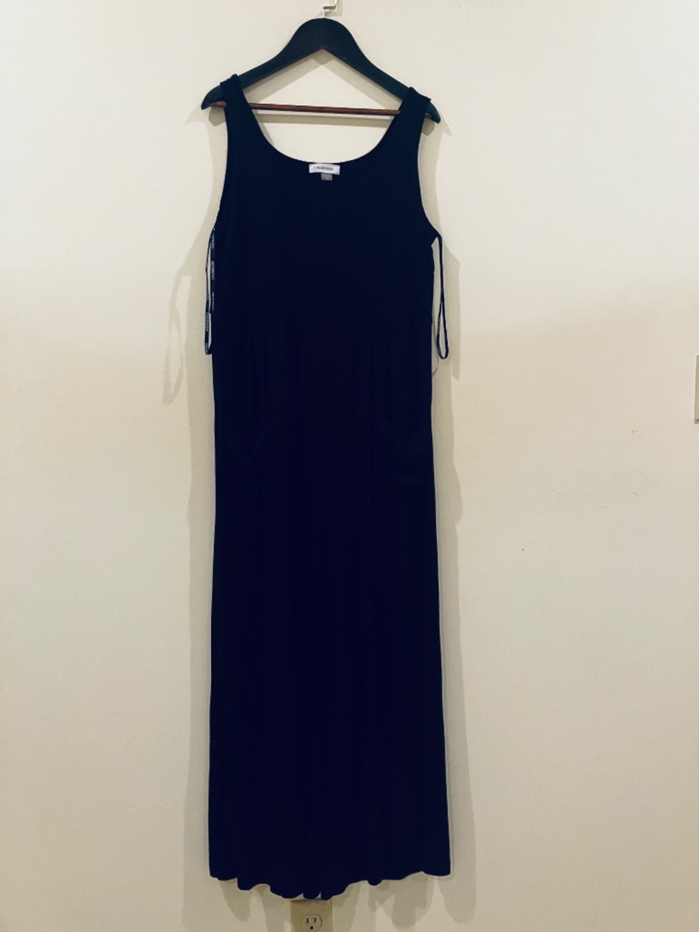 Calvin Klein Women's Black Sleeveless Wide Leg Jumpsuit with Front Pockets